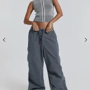 パンツ jaded london Parachute Pants Grey XS Shop Vintage Grey Parachute Cargo Pants | Jaded London